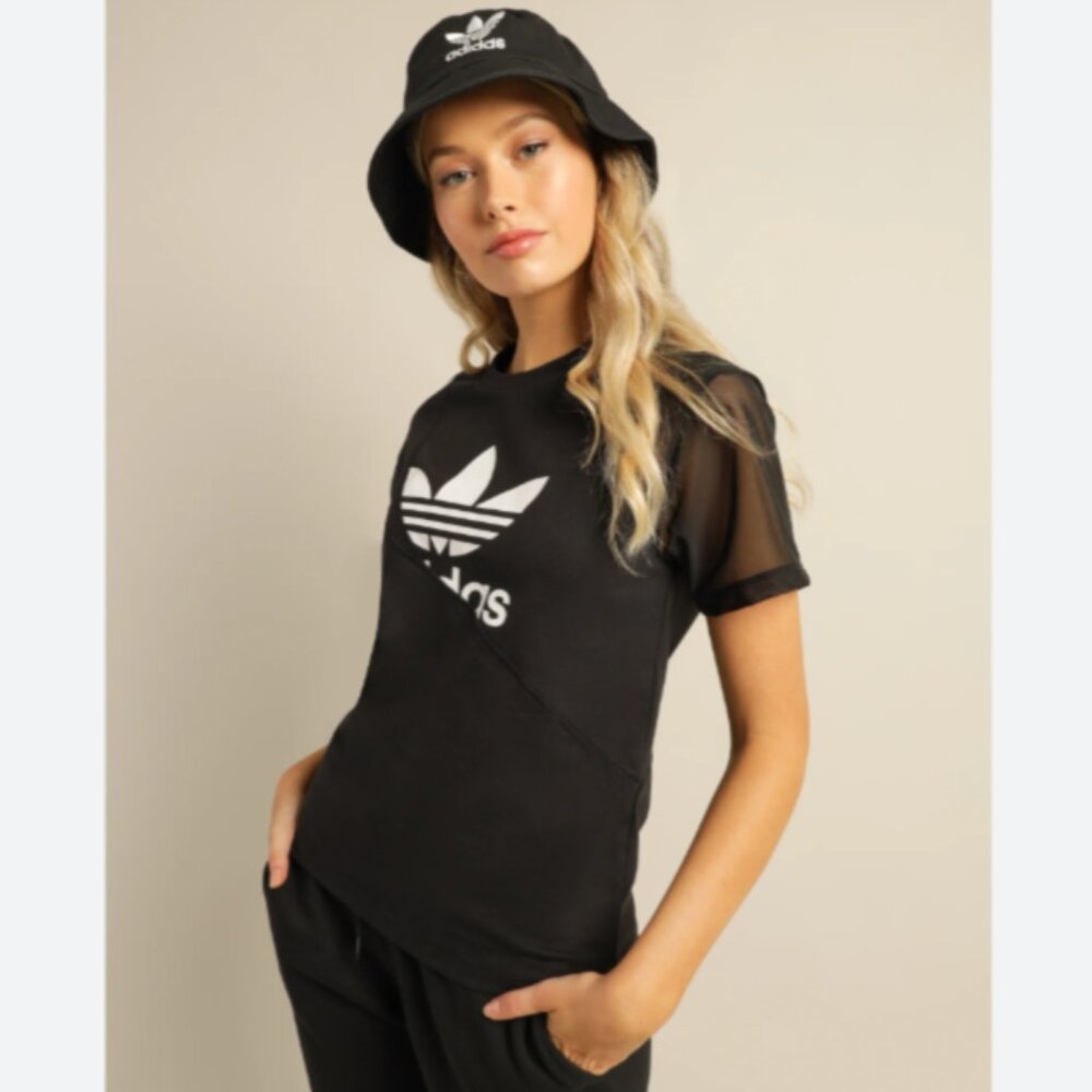 Brand New Adidas ADICOLOR SPLIT TREFOIL TEE